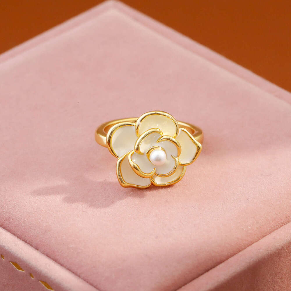 Enameled Camellia Ring for Women 2025 New Popular Style Light Luxury Niche Jewelry Sweet Accessory