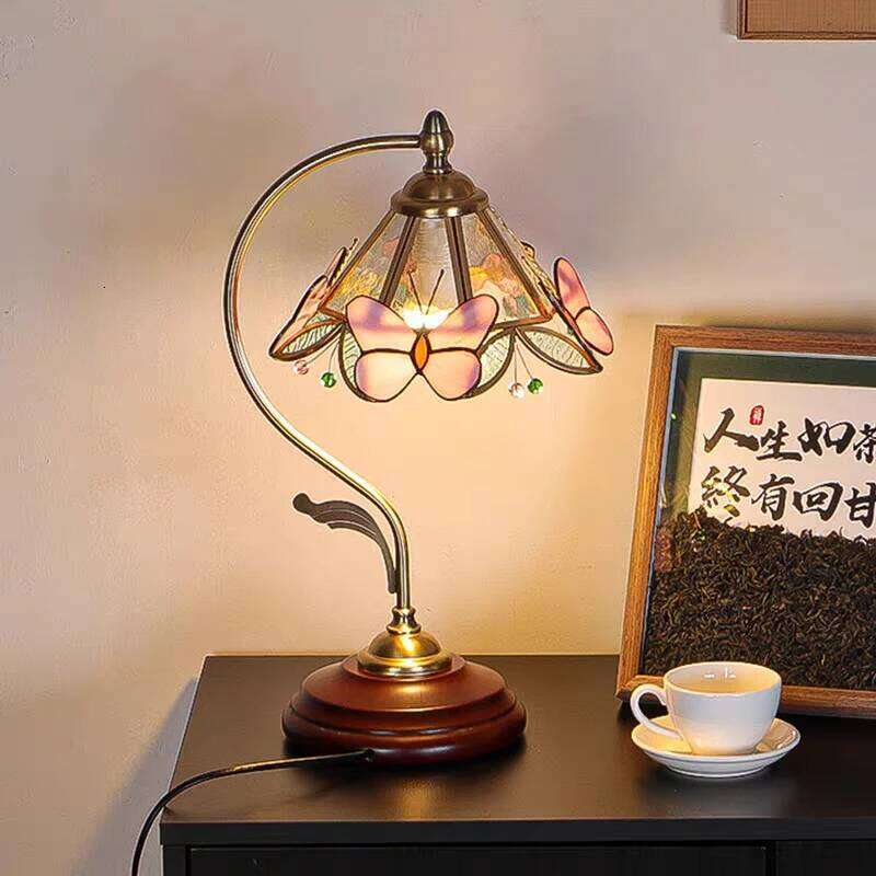 Tiffany Desk Bedroom Bedside LED Table Lamp American Vintage Creative Study Butterfly Atmosphere Small Night Light H260225