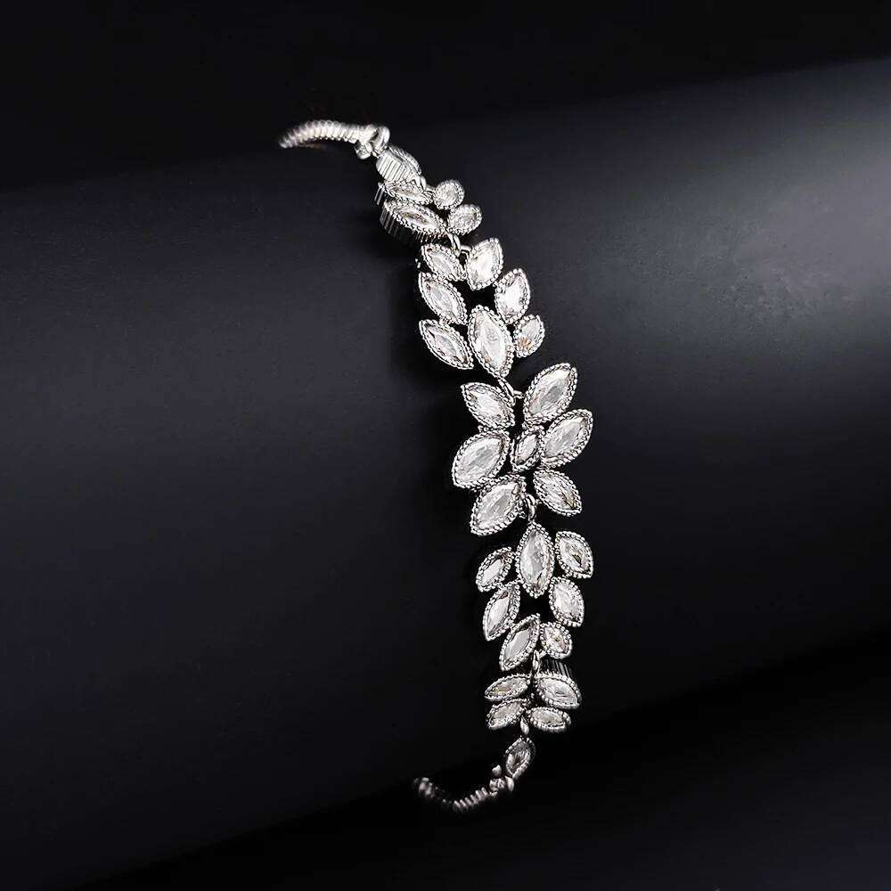 2024 New Luxury silver color on hand Bracelet Bangle For Women Adjustable Anniversary Gift Jewelry Bulk Sell S6108 Z260225