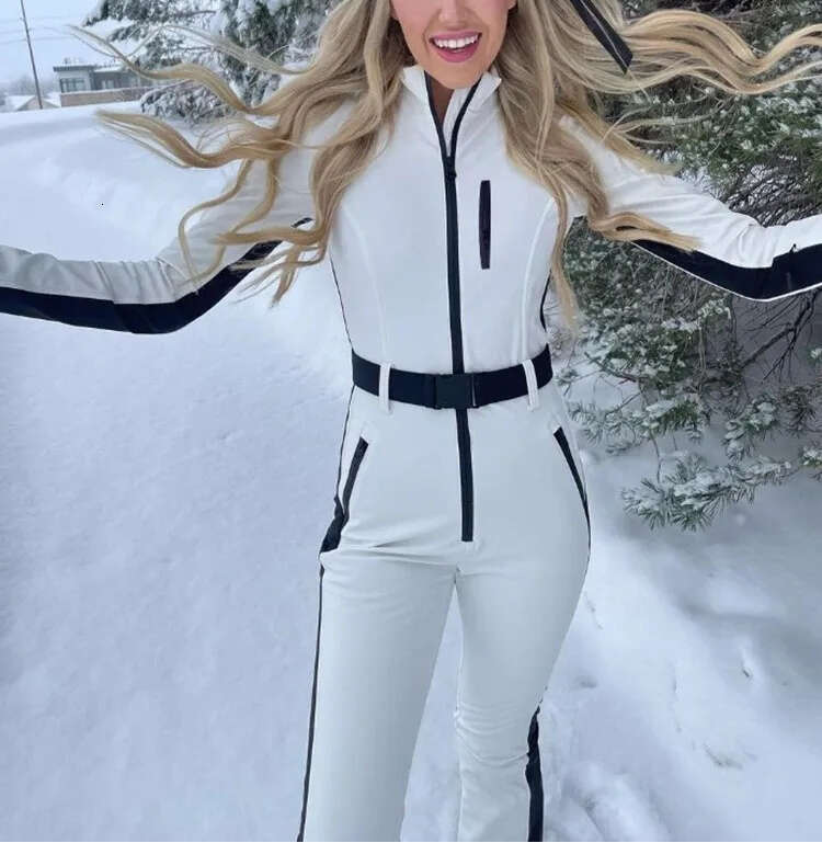 2026 winter patch work long sleeved waterproof and windproof ski suit full set of women's elegant skateboard jumping suit