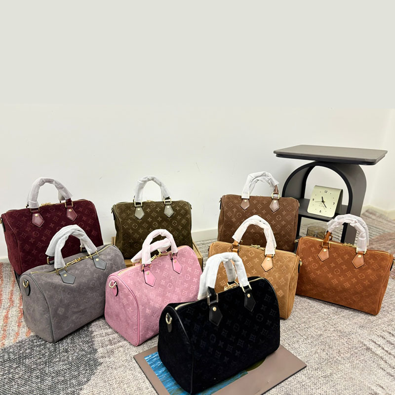 Luxury Bag 2026 New Soft 30 Pillow Bag luxury handbag shoulder bag crossbody bag suede bag Women's purse P9 Tote Bag cowhide made premium canvas designer bag 10A