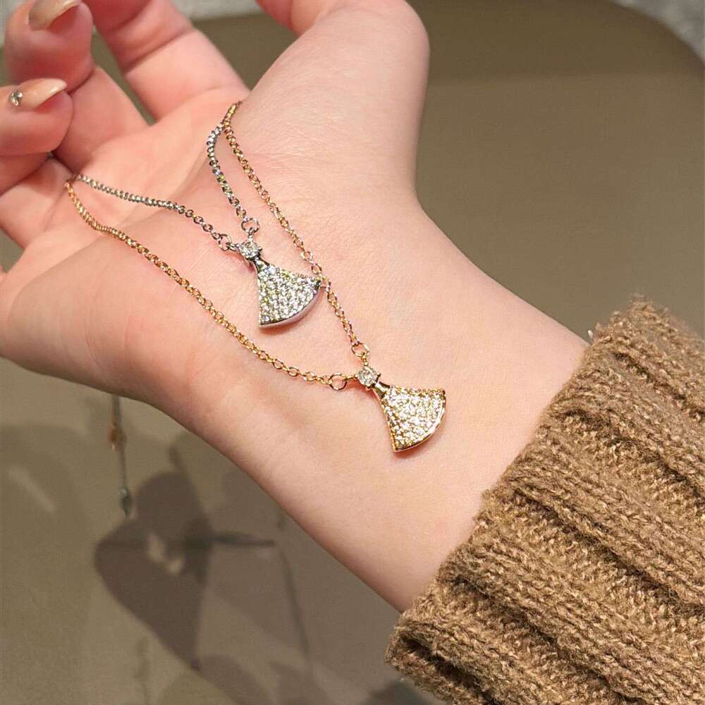 Full-diamond Mini Skirt Fan-shaped Necklace Light Luxury High-end Choker Collarbone Chain For Women