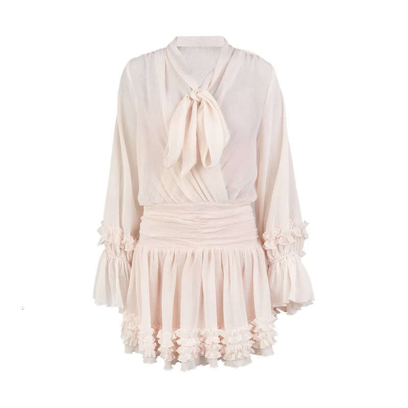 2026 Autumn New Elegant Commuter Gentle White Moonlight Fairy like Silk Smooth Folded Edge Short Skirt for Women