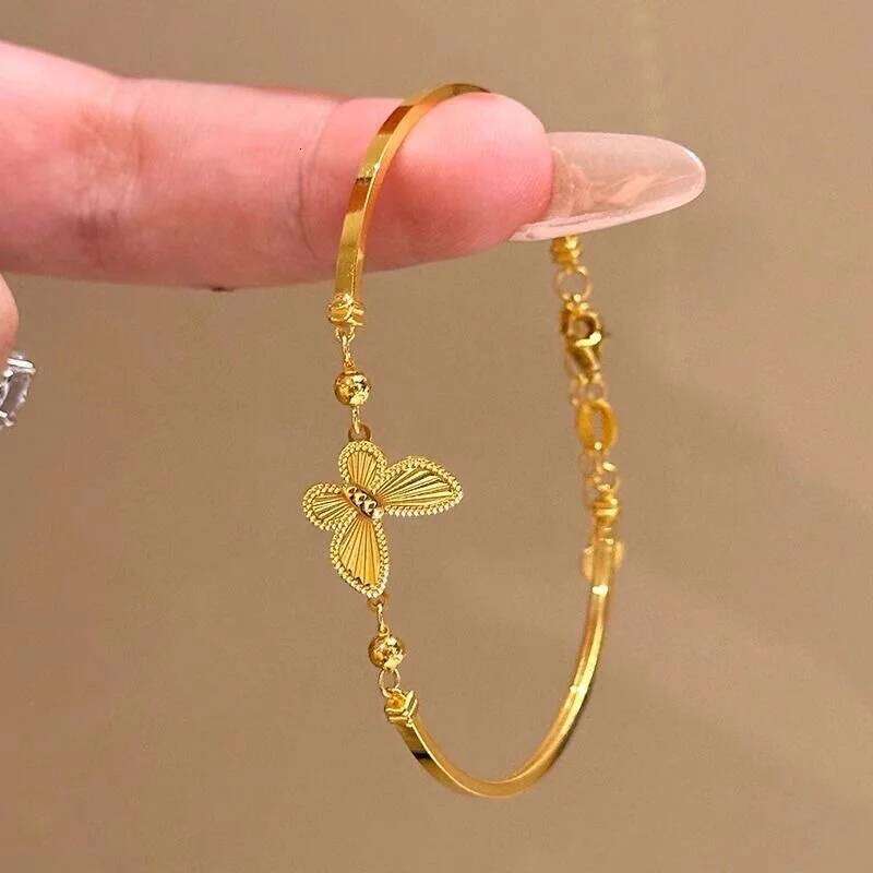 Korean Light Luxury Shiny Zircon Golden Butterfly Bracelet for Women Elegant Bangle Party Banquet Charm Wedding Jewelry Gift Z260225