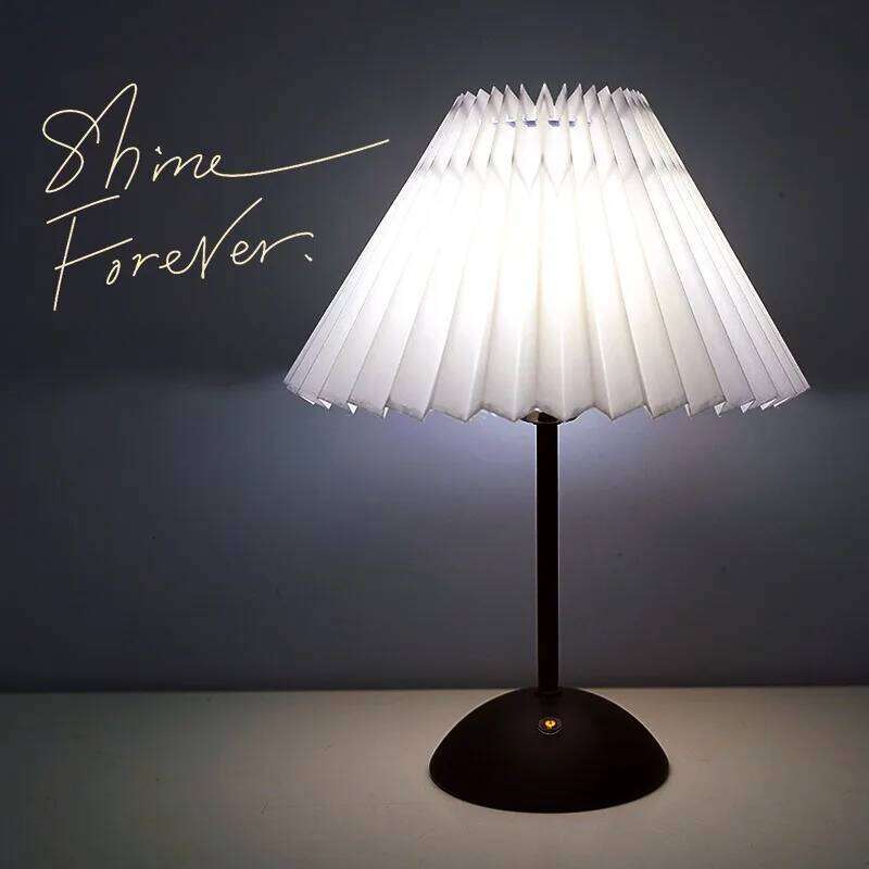 Nordic Creative Retro Table American Metal Dormitory Bedroom Sleeping Bedside Lamp Pleated Umbrella Night Light Atmosphere H260225