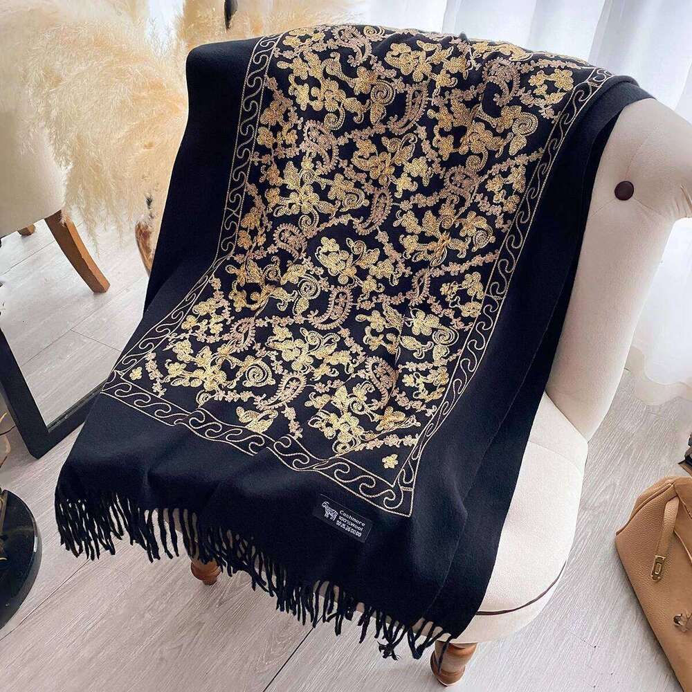 New Pashmina Cashmere Blend Mujer Bufanda Scarves Echarpes Embroider Flower Cape Thick Warm Poncho Kerchief Scraf Z260226