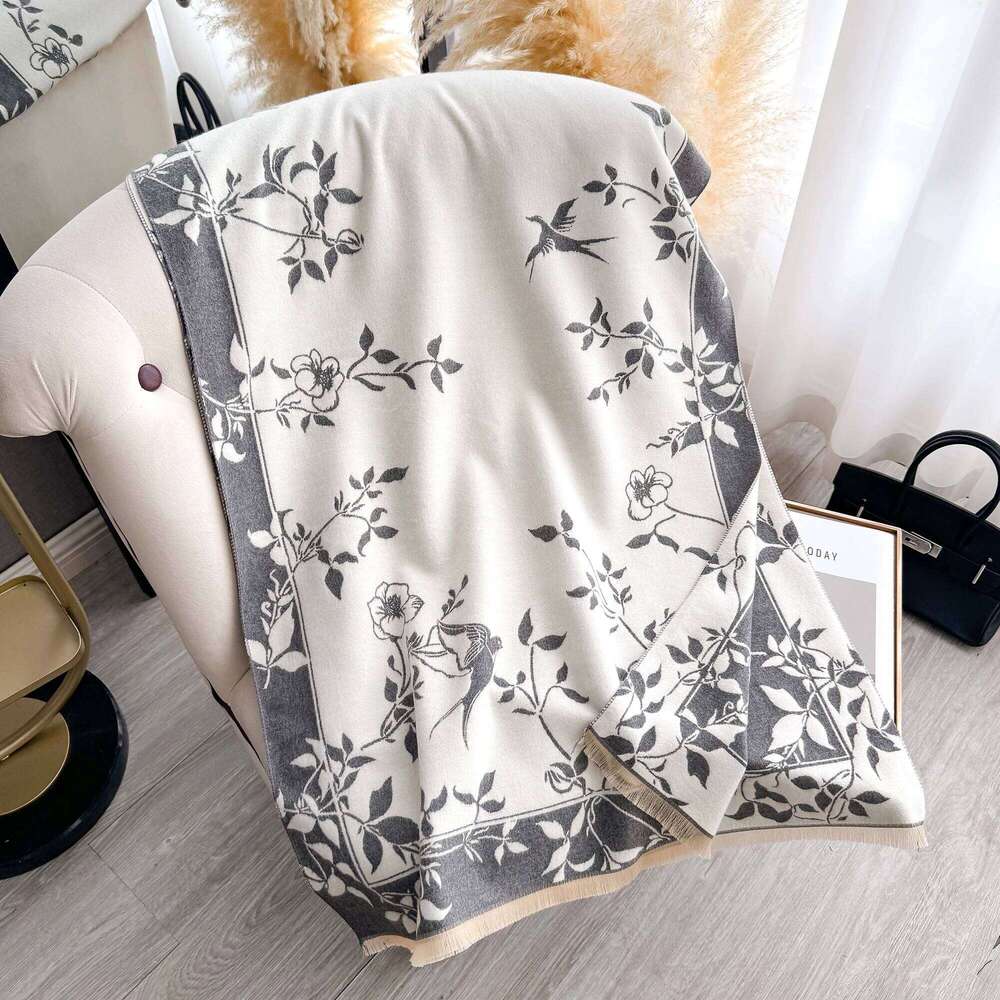 Women's Floral Print Cashmere Scarf Warm Autumn Winter Hijab Pashmina Shawl Wrap Fashionable Headscarf for Modesty Z260226