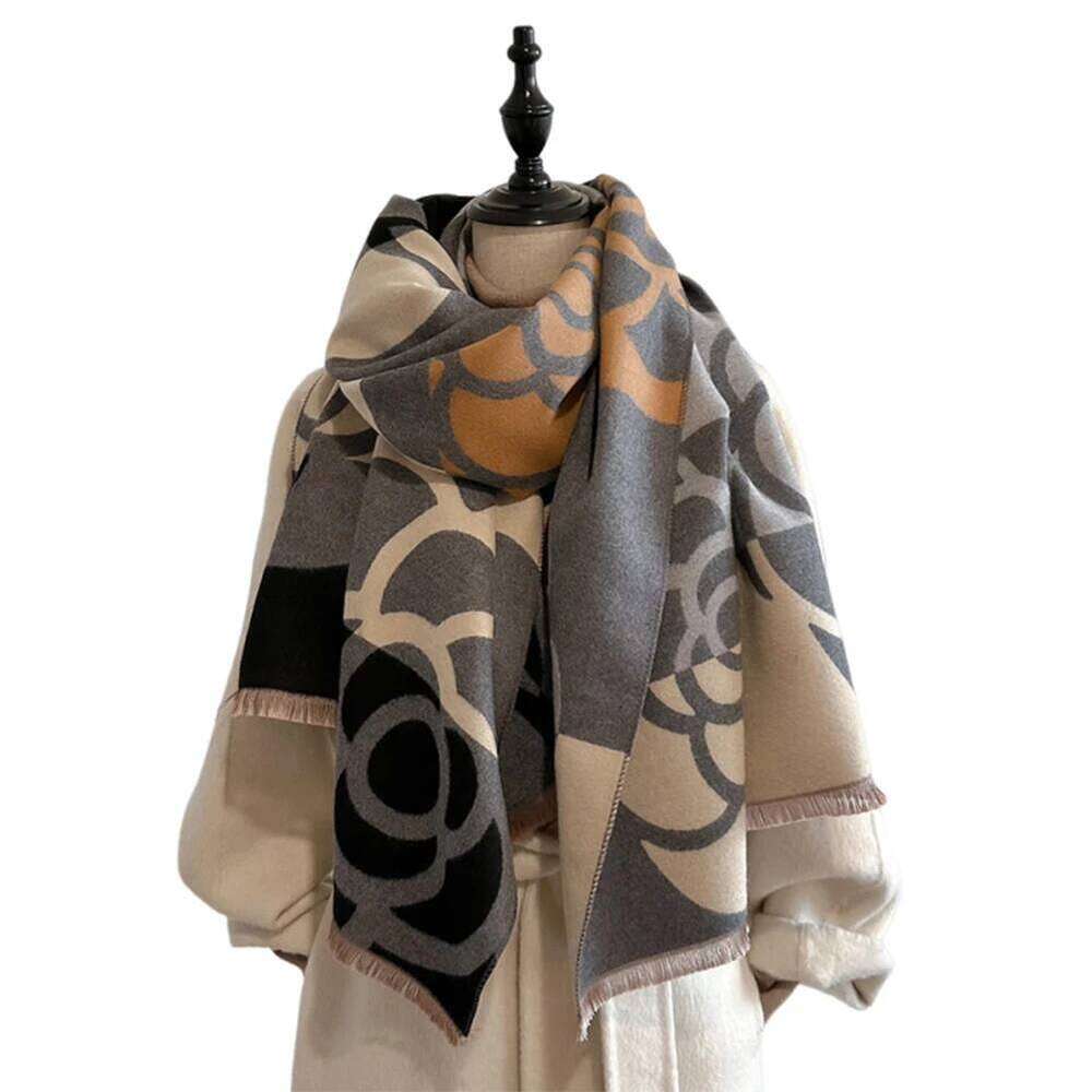 New Women's Scarf Korean Flower-Patterned Winter Cashmere Warm Blanket Pashmina Super Soft Thick Large Shawl Neckerchief Z260226