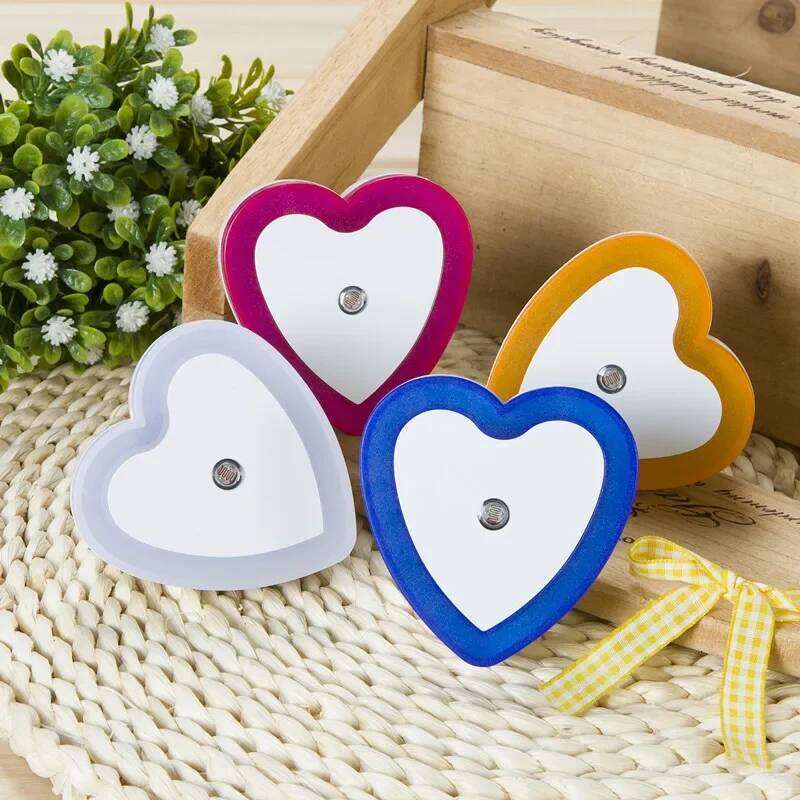 LED Lights Wireless Control Sensor Mini Heart-shaped EU US Plug Night Light Living Room Bedroom Bedside Lamp Z260227