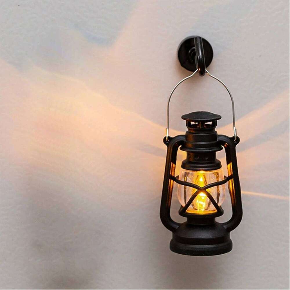 6cm Simulation Cande Night Light Mini Led Retro Glowing Pony Lantern Dollhouse Miniature Kerosene Lamp Home Decor Toy Z260227