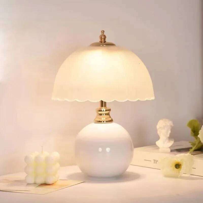 Advanced Sense Luxury Desk Lamp Bedroom Bedside Table Ambient Wedding Creative Warm Energy Saving Led Night Light Z260227