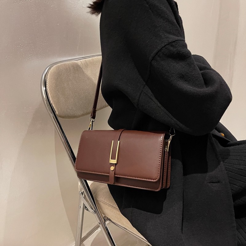 Free Shipping Small Bag For Women 2026 New Fashionable Crossbody Bag Autumn And Winter Retro Versatile Single Shoulder Explosive Small Square Bag