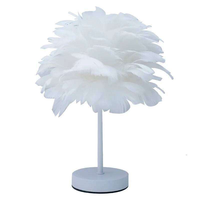 Nordic Decorative Table Bedroom Bedside High Sense & B Creative Ins Girl Heart Feather Lamp Light Luxury Z260227