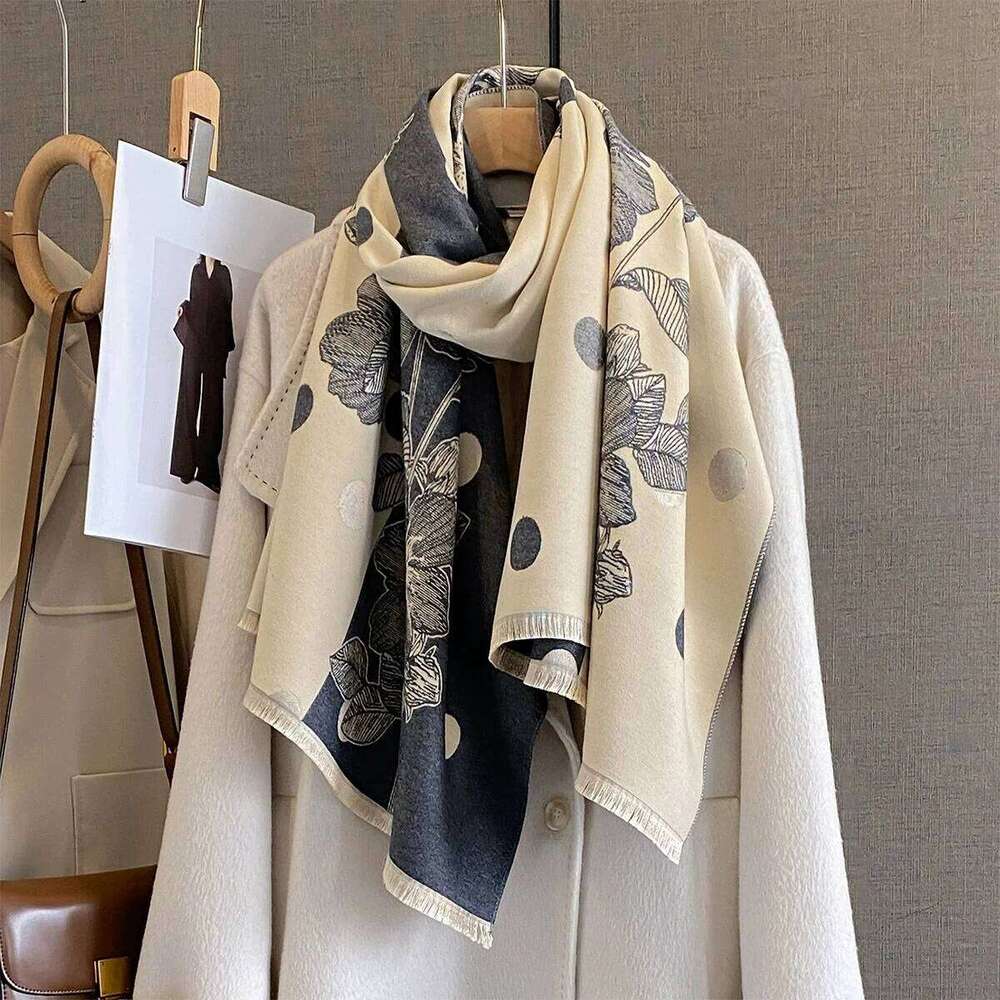 2025 Women Thicken Luxury Winter Paisley Two-Sided Cashmere Jacquard Scarves High Quality Wrap Shawl Ladies Wool Pashmina Scarf Z260226