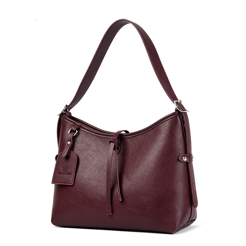 Women Suede Shoulder Bag with Interior Pocket Crossbody Bag Adjustable Strap Trendy Bucket Bag Travel Bag 241201