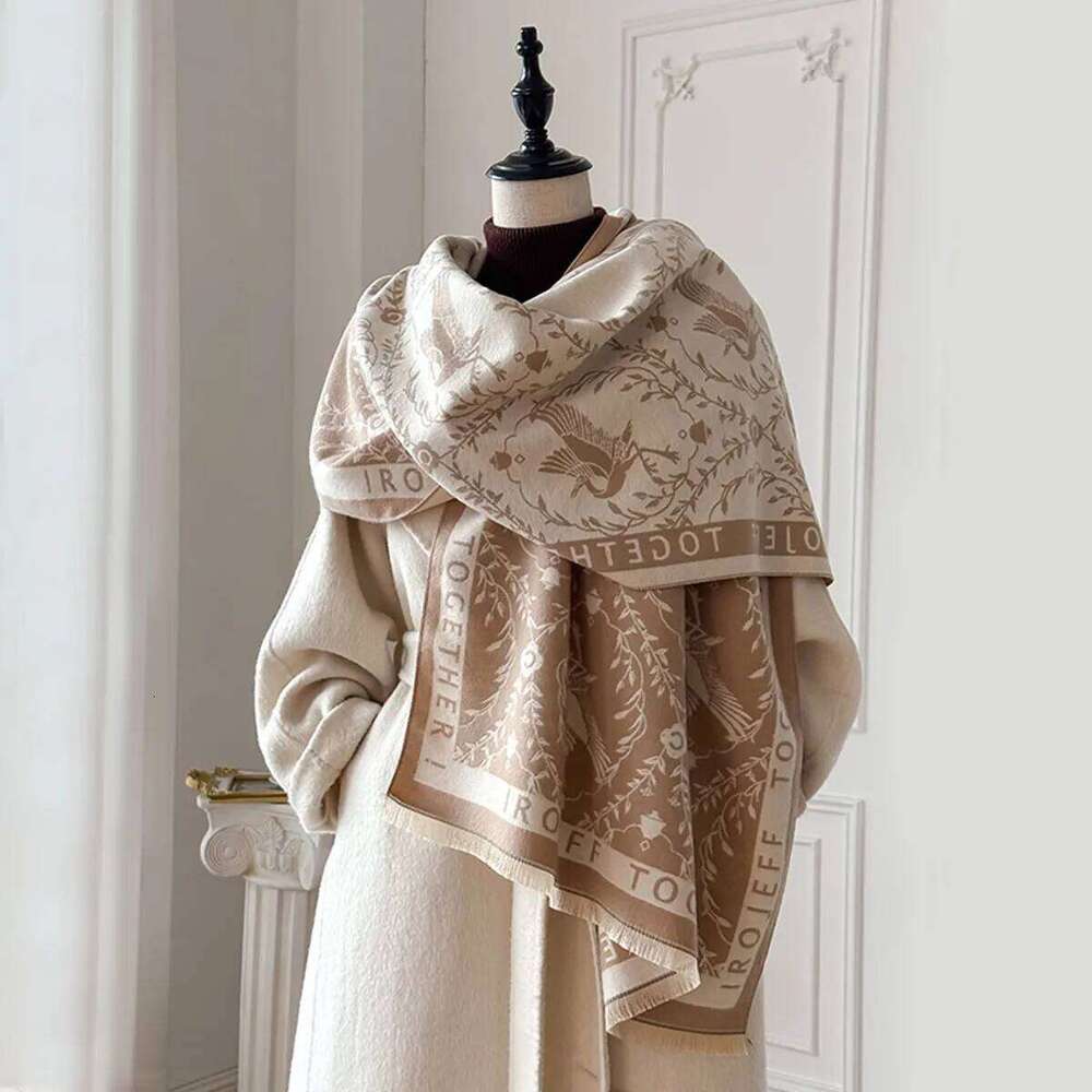New 2025 Women Fashion Brand Cashmere Scarf Luxury Autumn Winter Warm Two-Sided Jacquard Shawls Print Scarve Pashmina Bufanda Z260226