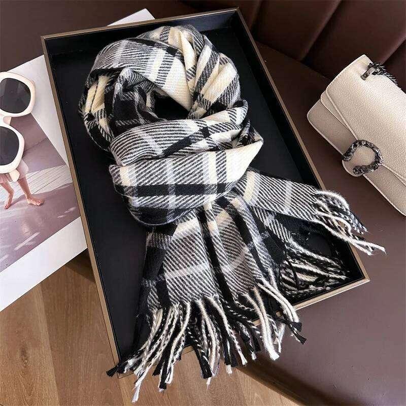 New Fashion Cashmere Scarf Warm Winter for Women Wraps Shawls Neckerchief Pashmina Foulard Blanket Stripe Z260226