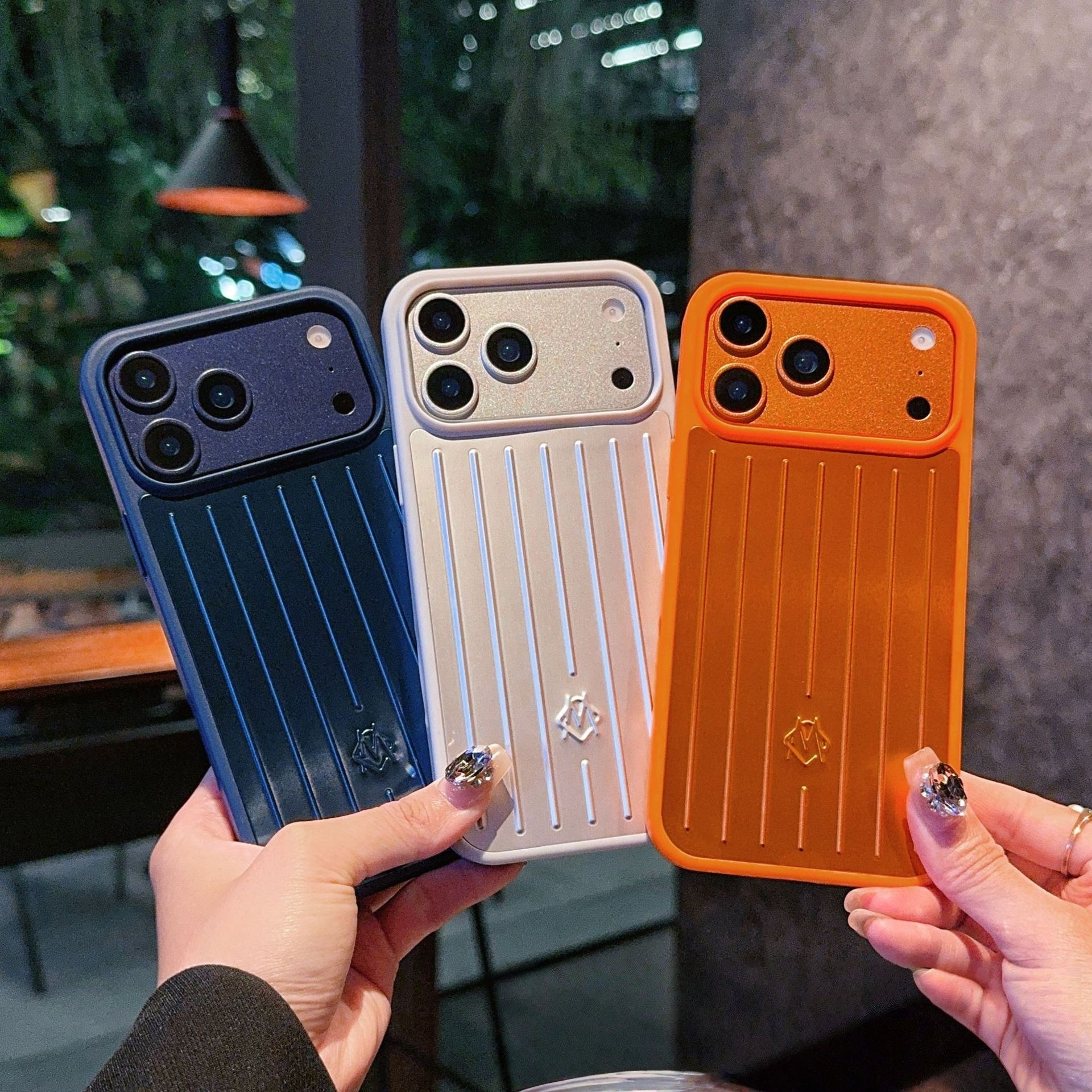 RIM Phone Suitcase Phone Case For iPhone for Apple iPhone 17 Pro Max 16 15 Polycarbonate Aluminum Alloy Coque Funda