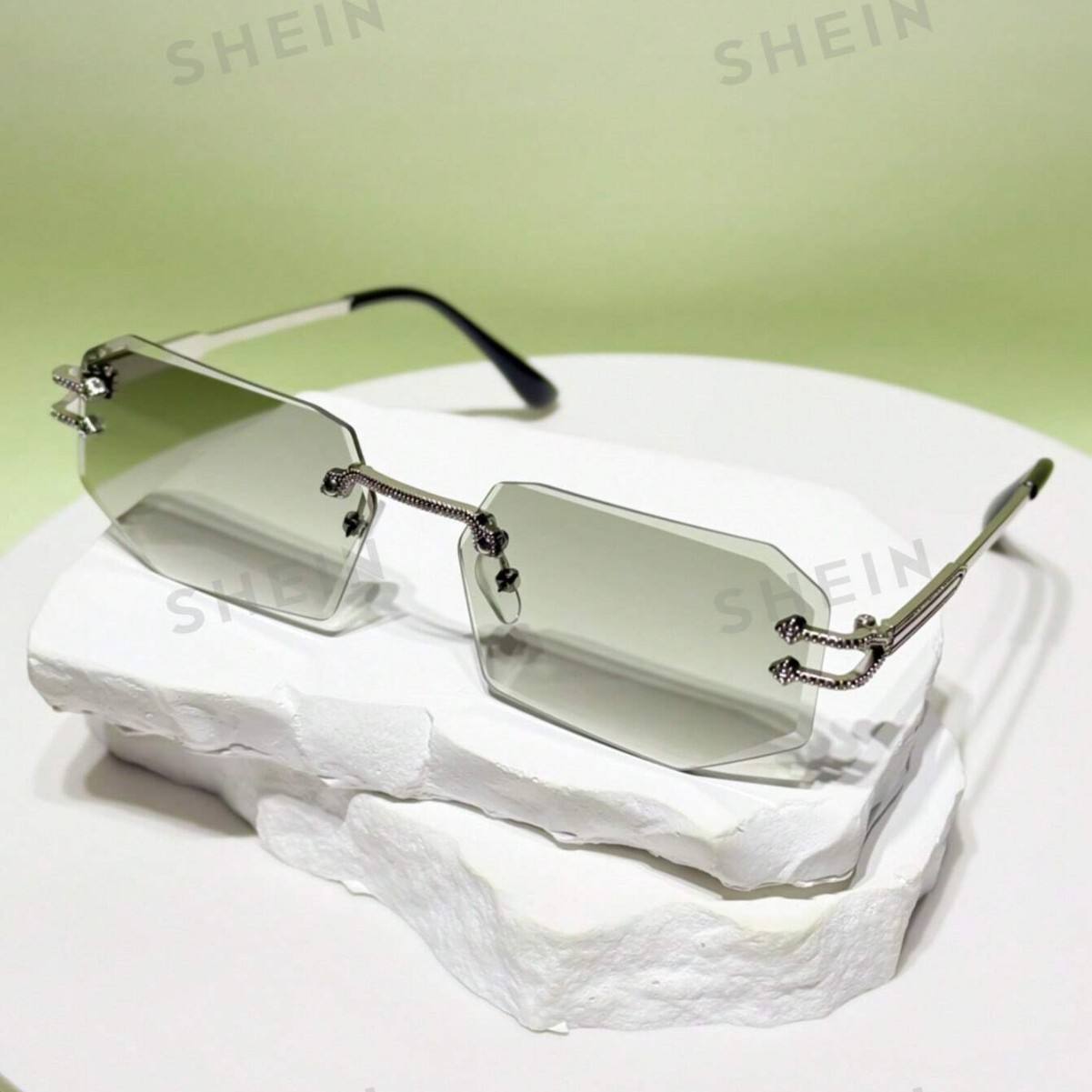 2026 fashion UV400 women's glasses new luxury small frame metal sunglasses custom logo fashion rimless diamond cut sunglasses