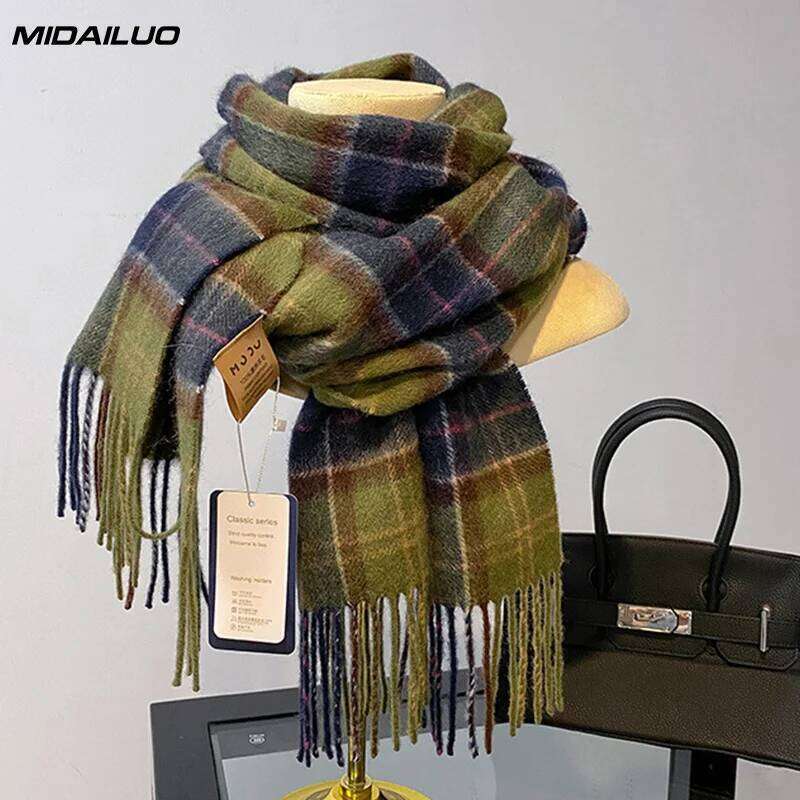 100% Wool 70.87 * 12.6 inches Winter Warm Windproof Scarf Elegant and Fashionable Non Stretchable Multi functional Out Z260226