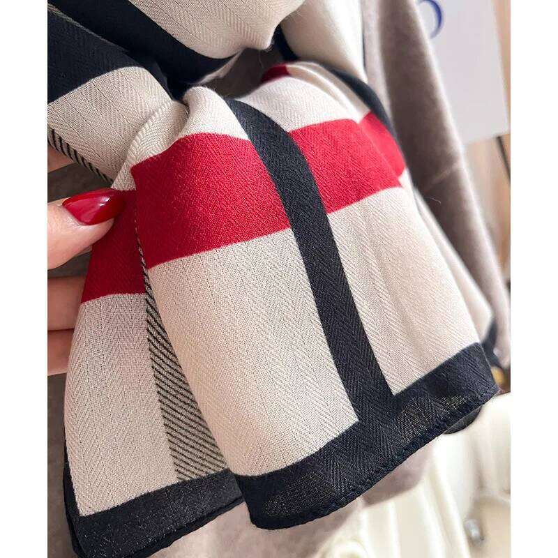 Multicolor Striped Elegant Style Thin Warm Shawl Autumn Winter Coldproof Cozy Inelastic Scarf For Women Z260226