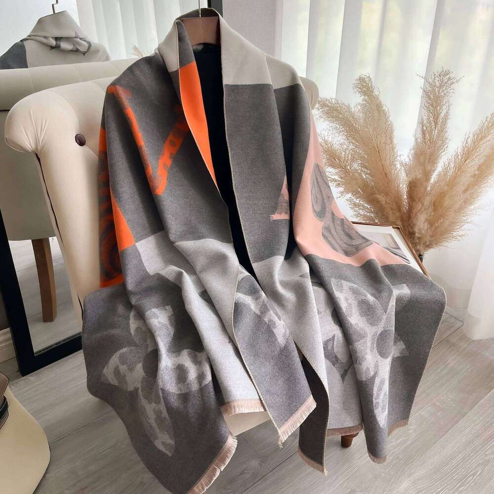 Warm Cashmere Blanket Women Travel Winter Scarf Fashion Pashmina Thick Shawl Wraps With Tassel Casual Bufanda Poncho New Z260226