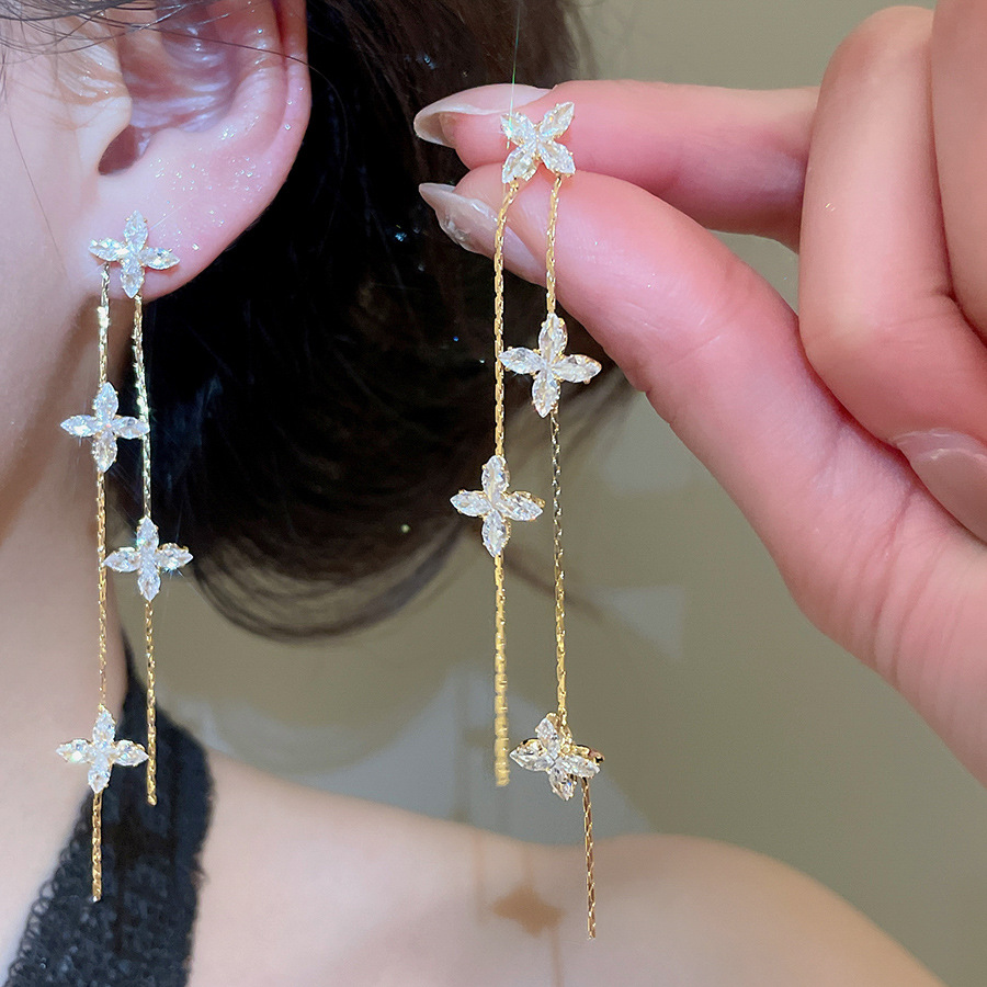 18K real gold plated silver needle zircon flower exquisite elegant niche earrings, light luxury and high-end feel, women's earrings - view 4