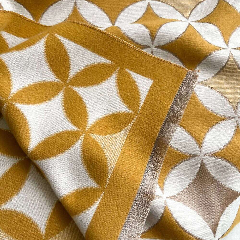 2025 Winter Cashmere Scarf for Women Shawl Wrap Female Pashmina Luxury Brand Poncho Thick Blanket Warm Bufanda Echarpe Femme Z260226