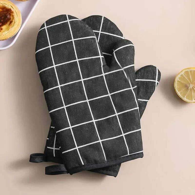 Heat-Resistant Microwave Oven High-Temp Insulated Gloves Chevron Pattern Soft Fabric Wrist Straps Kitchen Tools