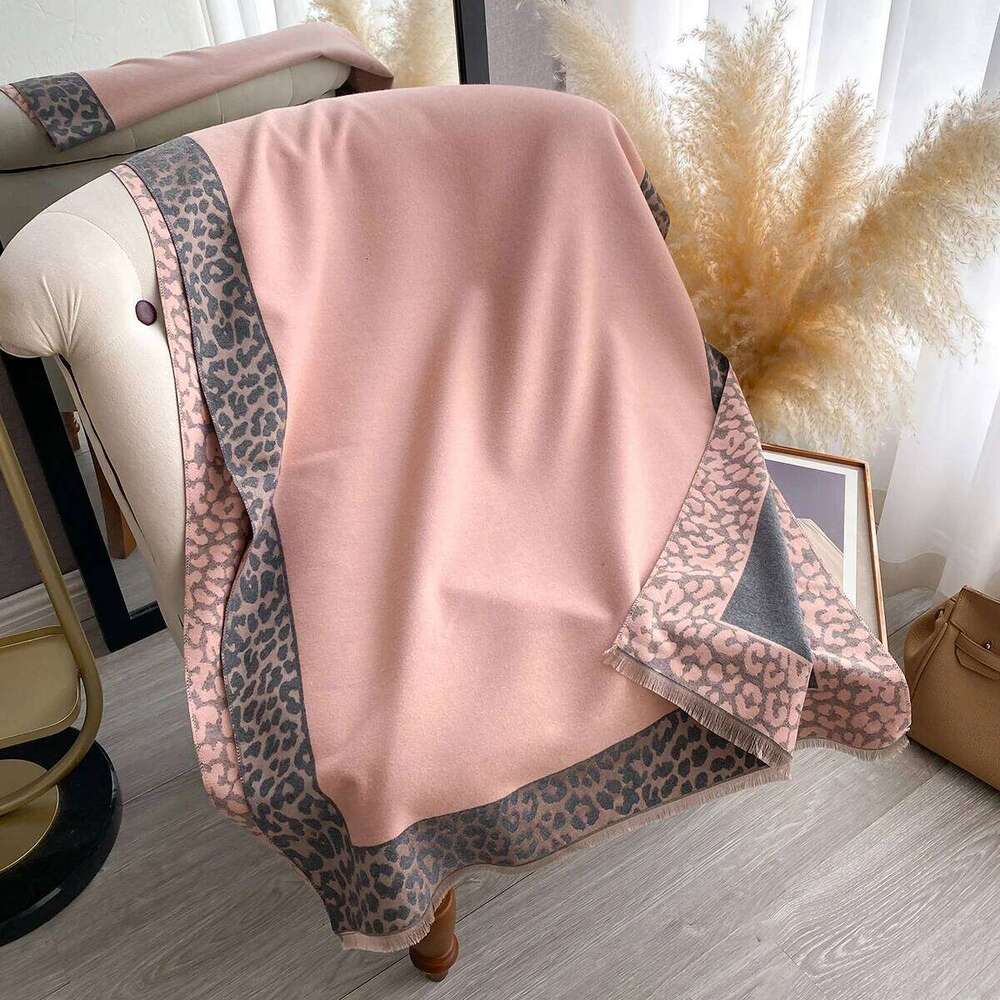 New Luxury Cashmere Plaid Leopard Scarf Winter Women Pashmina Shawls Warm Blanket Wraps Female Thick Bufanda Scarves Z260226