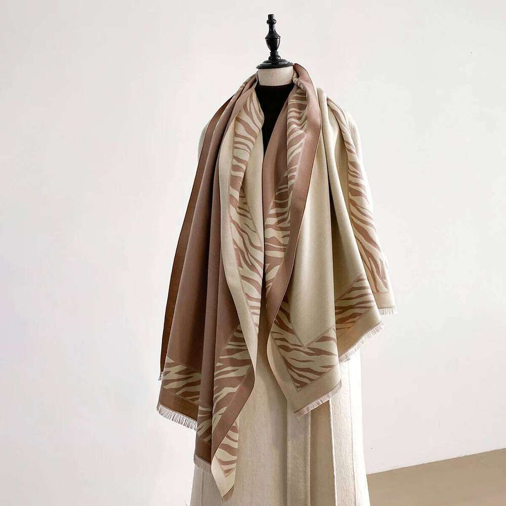 Luxury Brands New Streak Two-Sided Scarves Cashmere Soft Warm Fringe Pashmina Shawl Winter Coldproof Windproof Blanket Scarf Z260226