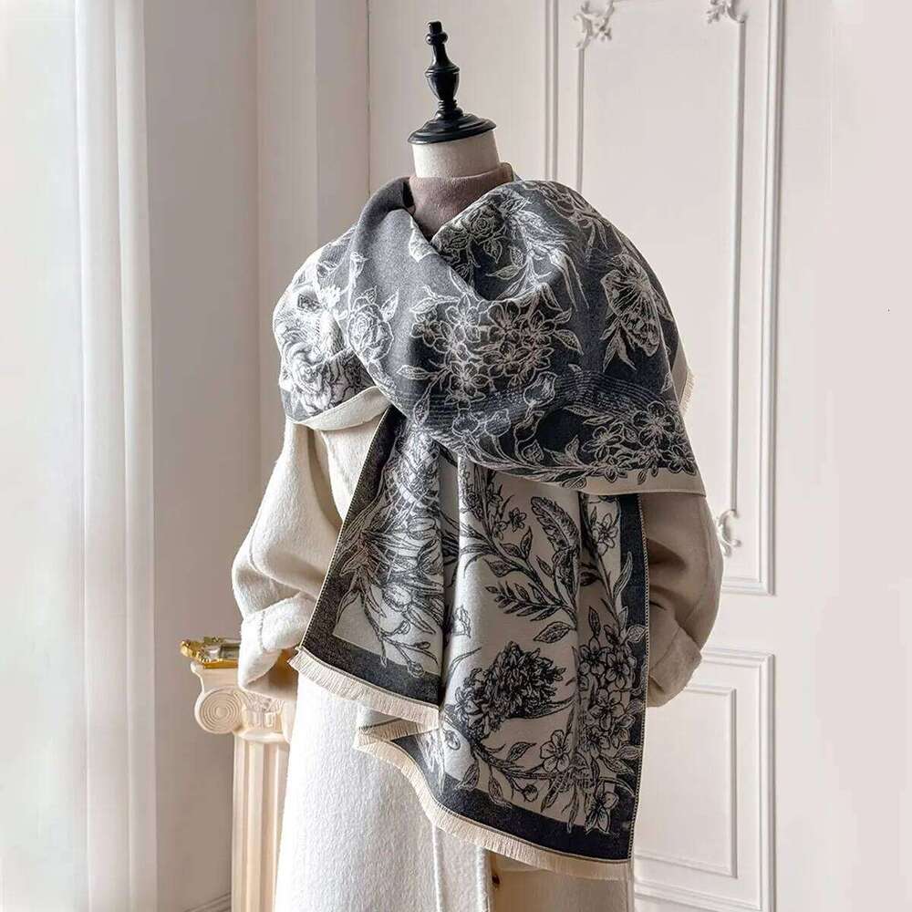Elegant Flower Butterfly Imitation Cashmere Soft Warm Fringe Shawl New Autumn Winter Coldproof Windproof Blanket Scarf Z260226