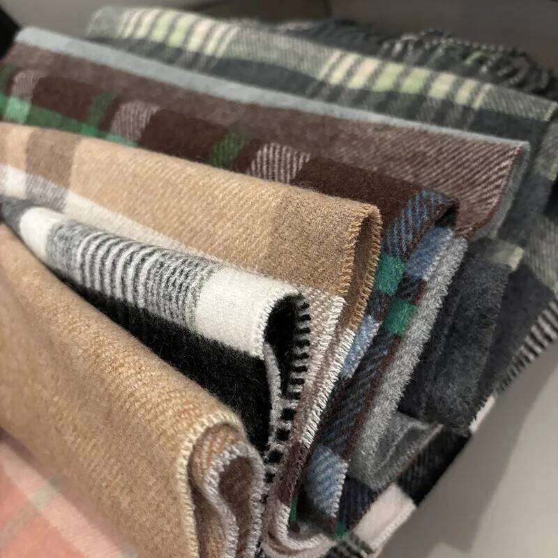 New Fashion Design Pure Wool Plaid Women Men Scarf British Classic Warm Couple Scarves High Quality Multicolored Tassel Muffler Z260226