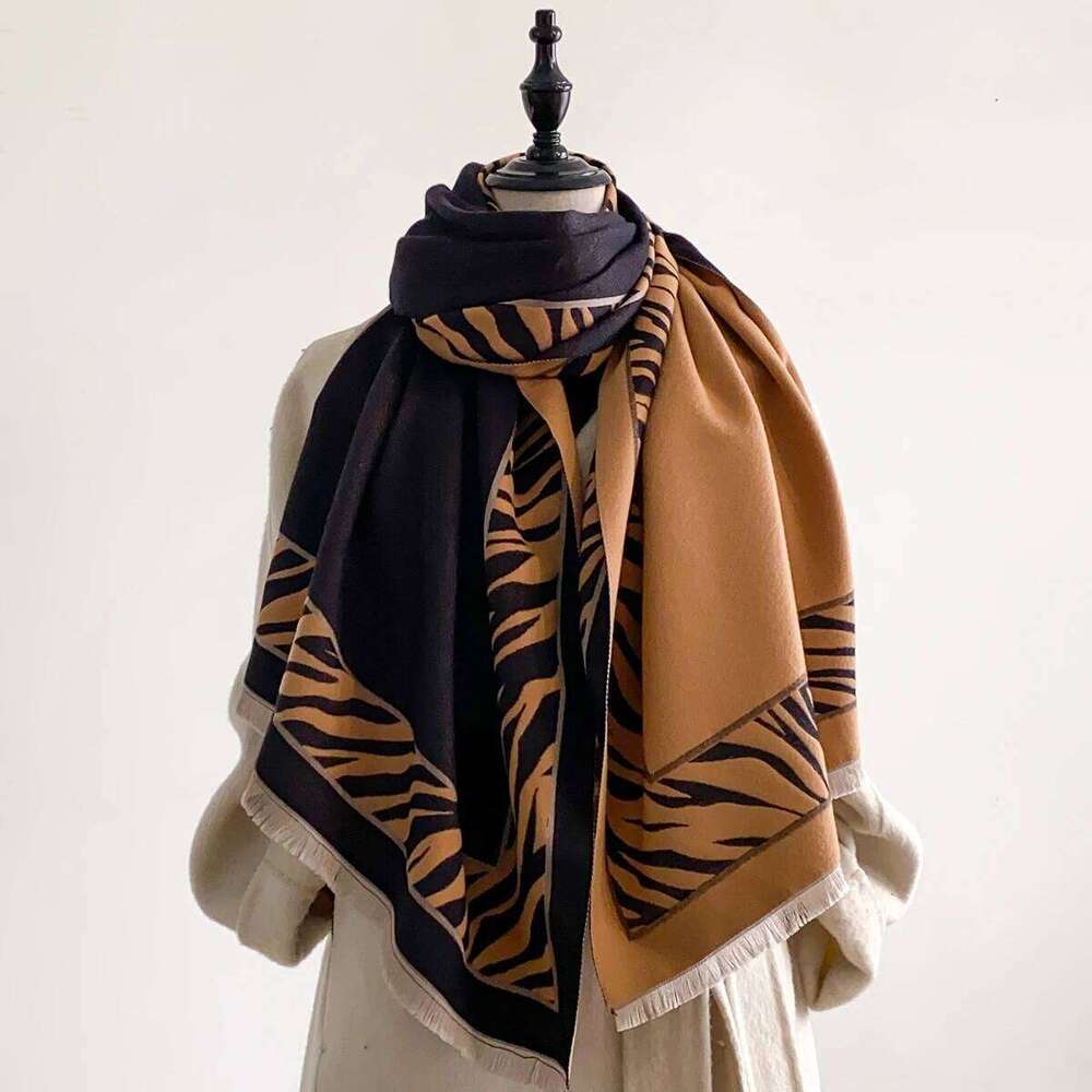 Luxury Brands New Streak Two-Sided Scarves Cashmere Soft Warm Fringe Pashmina Shawl Winter Coldproof Windproof Blanket Scarf Z260226