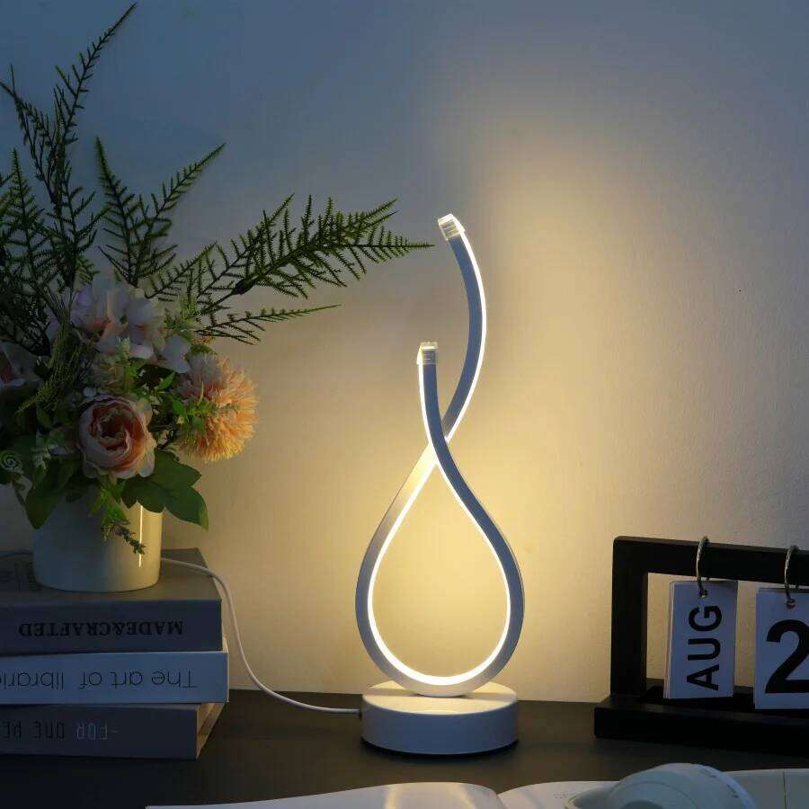 1PC Creative Modern Elegant White LOVE Gesture Desktop Lamp, USB Power Supply - Three-color Lighting, Suitable for Various Occas Z260227