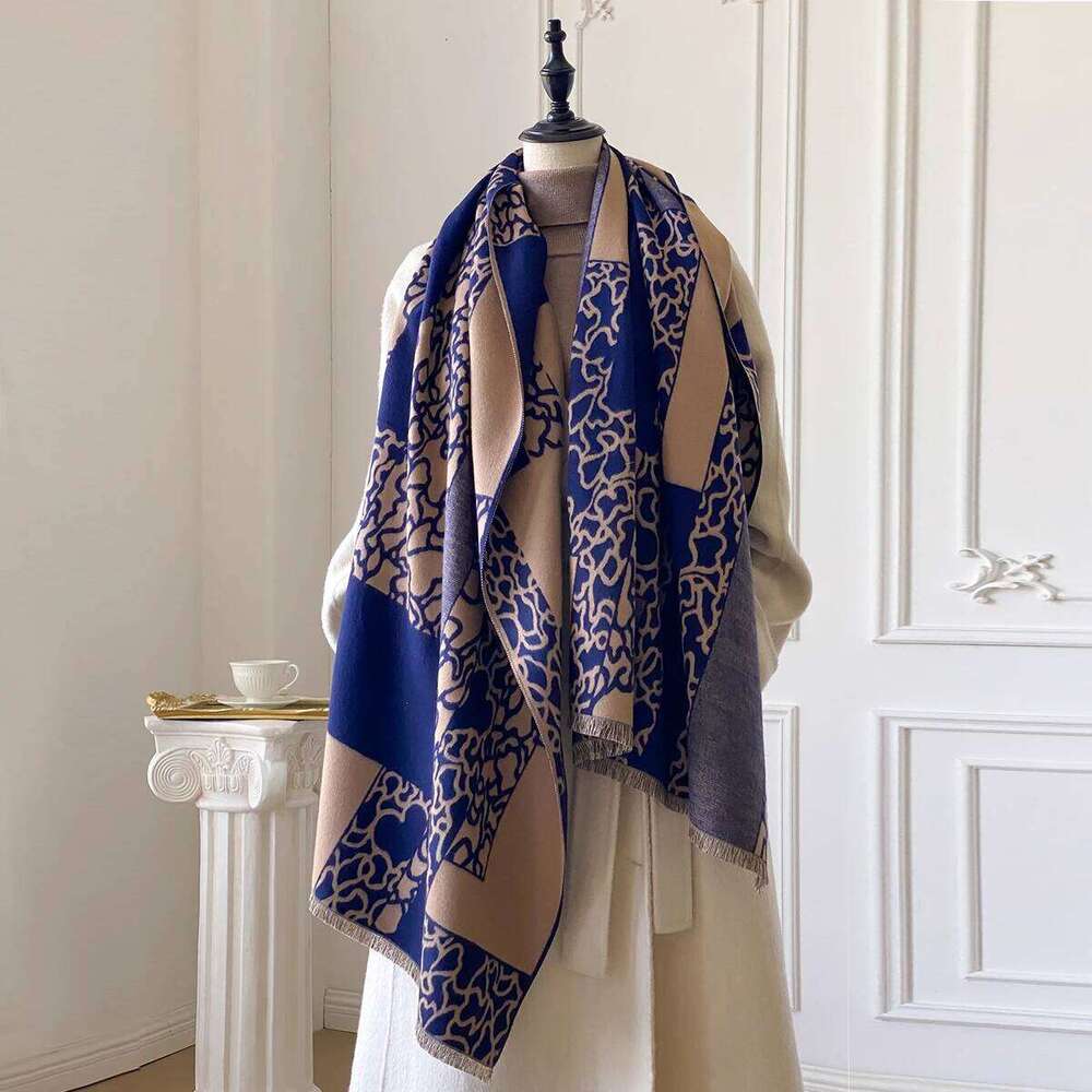 2025New Two Sided Print Women Scarf Imitation Cashmere Soft Warm Pashmina Shawl Autumn Winter Coldproof Windproof Blanket Z260226