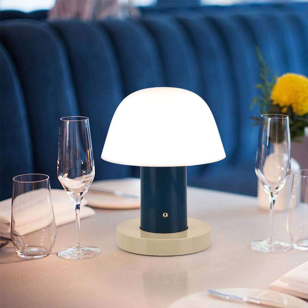 Mushroom table lamp bedroom bedside ambient LED touch switch USB charging restaurant coffee room decorative light Z260227
