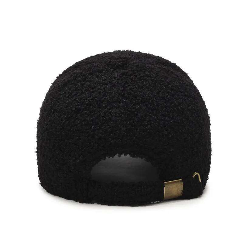 FS Warm Winter Baseball Cap For Men Black Beige Letter Women Lambswool Hats Thick Street Windproof Trucker Hat Bone Masculino Z260226