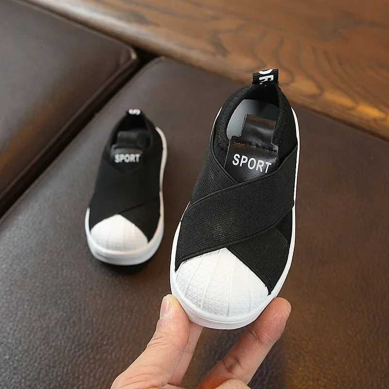 2024 Kids Slip-On Sneakers Shell Toe Comfortable Baby Shoes for Boys Girls 1-6 Years Student Trainers E08104T260227