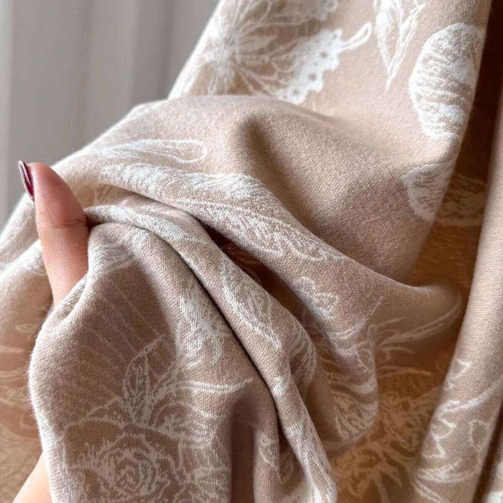 Elegant Flower Butterfly Imitation Cashmere Soft Warm Fringe Shawl New Autumn Winter Coldproof Windproof Blanket Scarf Z260226