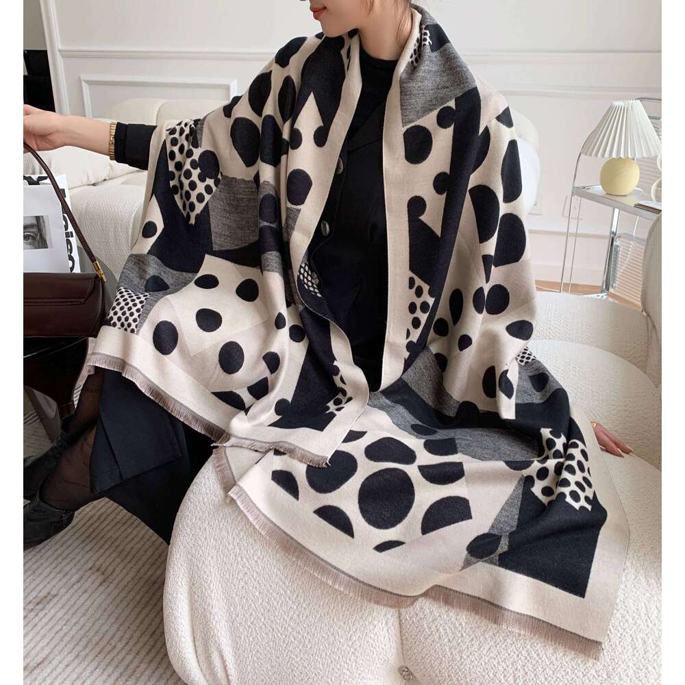 Winter Women's Luxury Design Warm Scarf Shawl Z260226