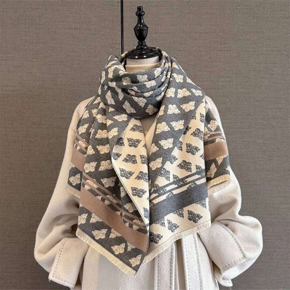 Autumn Winter New Vintage Fashion Versatile Cashmere Thickened Warm Scarf Windproof Shawl Women Luxury High-Quality Wrap Z260226