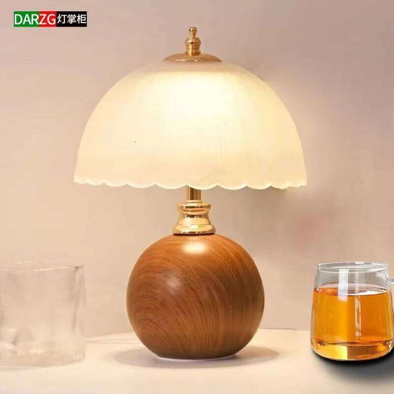 Advanced Sense Luxury Desk Lamp Bedroom Bedside Table Ambient Wedding Creative Warm Energy Saving Led Night Light Z260227