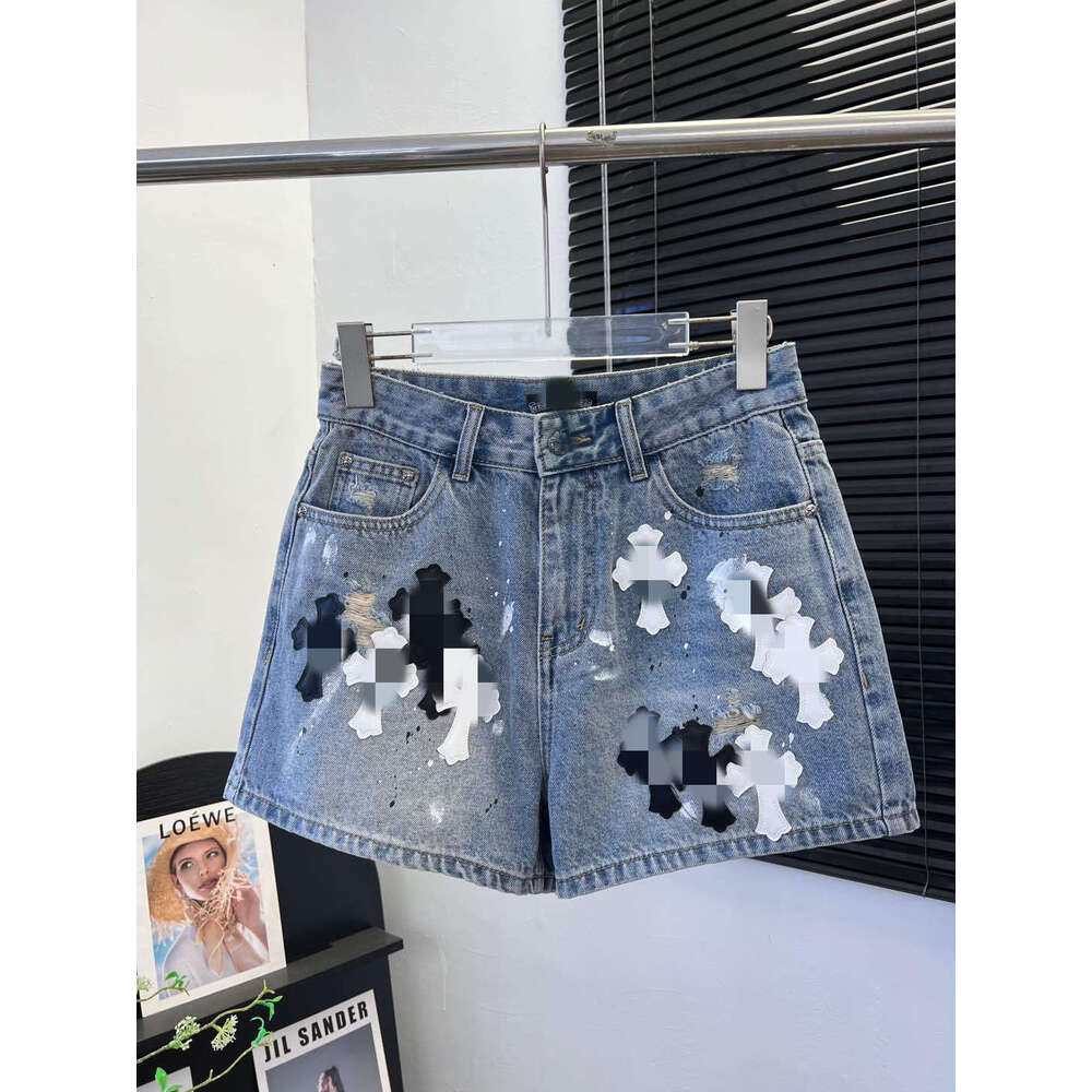 Women's denim designers' denim shorts, hot pants, fashionable women's jeans, decorative embroidery, lettered pants 366 612