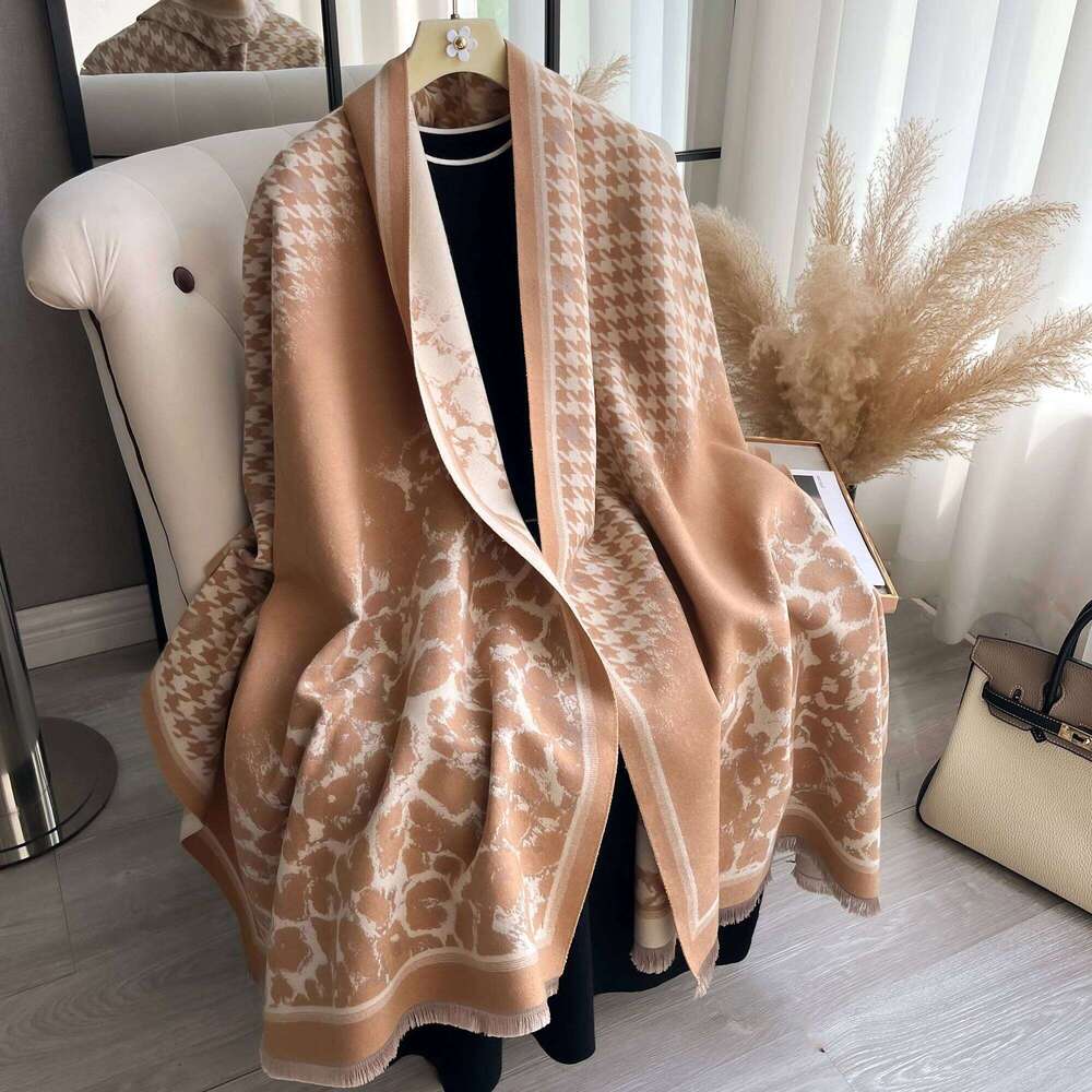 2025 Luxury Leopard Print Scarf for Women Warmer Winter Cashmere Pashmina Scarves Shawls Female Thick Blanket Wraps Foulard Z260226