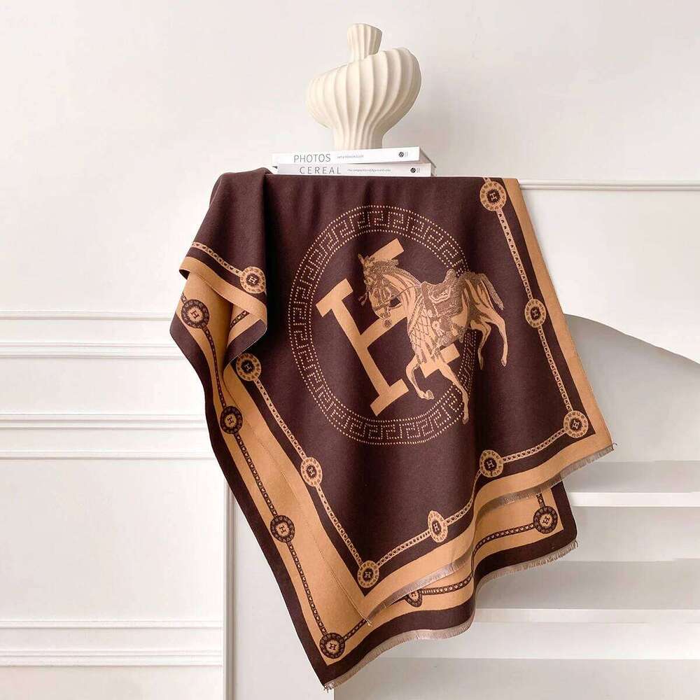 Luxury Design War Horse Print Thick Scarf Women Winter Scarfs Fashion Big Size Hijabs Scarves For Ladies Shawls Wraps Pashmina Z260226