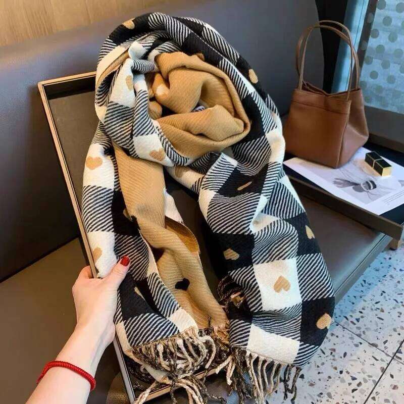 1 Autumn and Winter Heart-Patterned Women's Plaid Comfortable Scarf, Thick Large Blanket Shawl Scarf Z260226