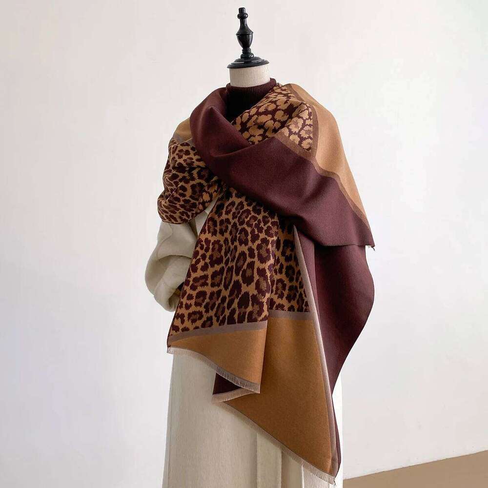 Elegant Jacquard Leopard Design Scarves Imitation Cashmere Soft Warm Fringe Shawl Winter Coldproof Windproof Blanket Scarf Z260226