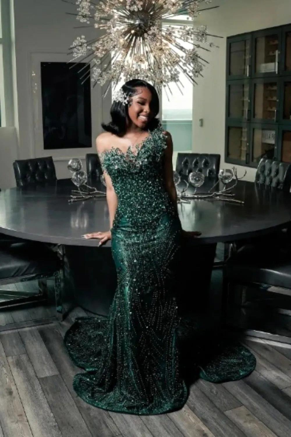 Attractive Emerald Green Mermaid Prom Dress Sexy Sheer Strapless Beaded Lace Appliqued Evening Gowns Formal Occasion Gala Robe de soriee de bal 4F27BC