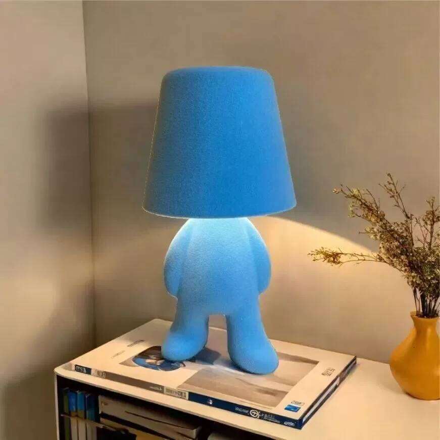 Modern Decorative Statue, Led Desk Lamp with USB Port, Three Levels of Adjustable Brightness, Suitable for Home Living Room Office Bookshelf Decoratio